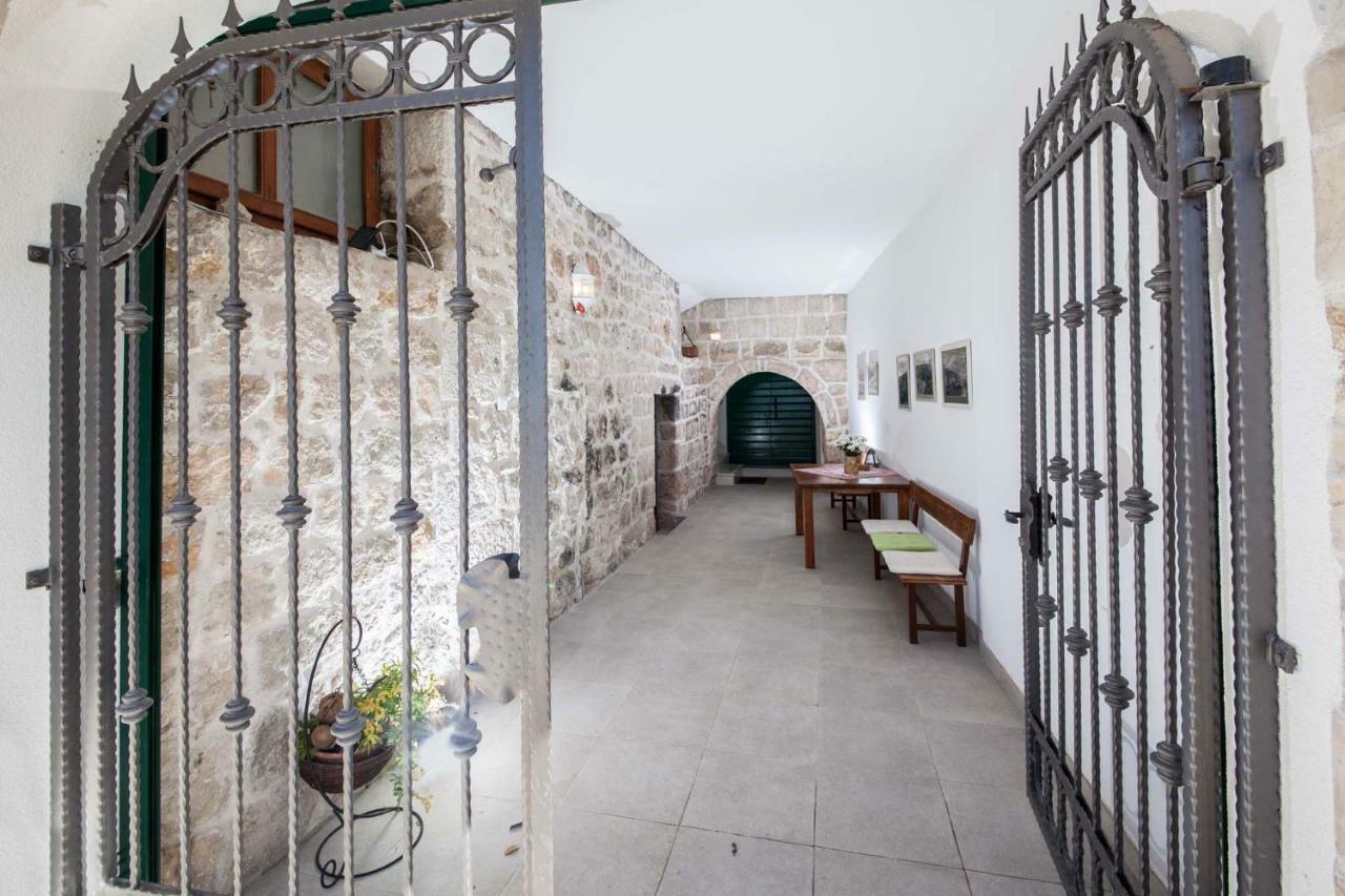 فيلا Old Stone House Mario بودغورا المظهر الخارجي الصورة